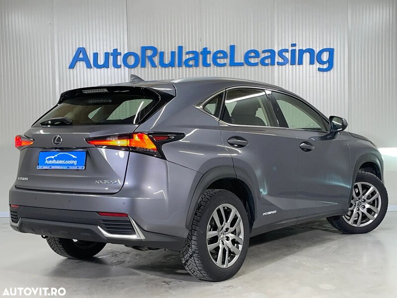 Lexus Seria NX