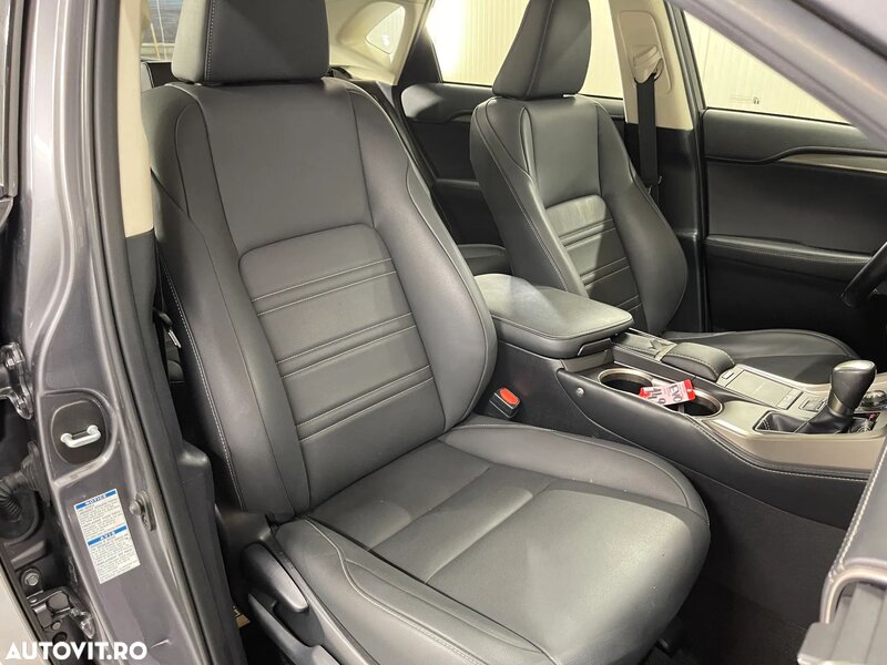 Lexus Seria NX